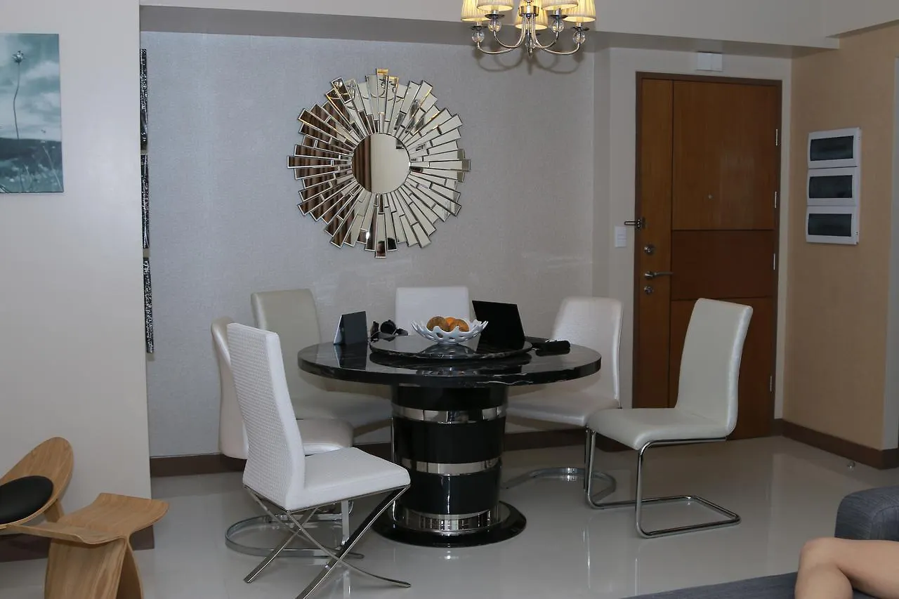 De Luxe 7Qrs Lägenhet Manila